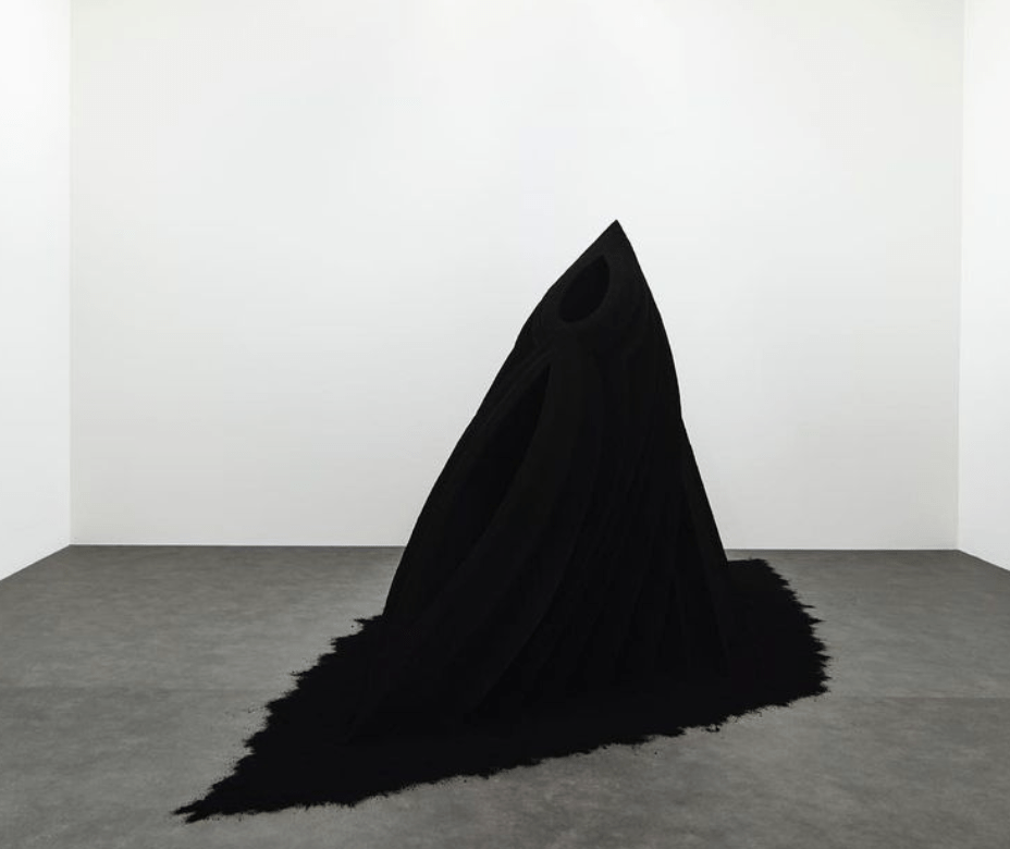 Anish Kapoor,  Mother