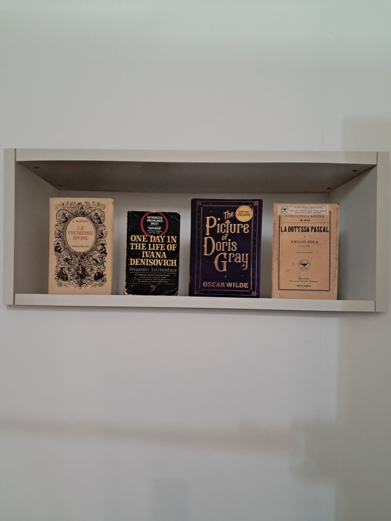 Daniela Comastri - galleria Studio G7